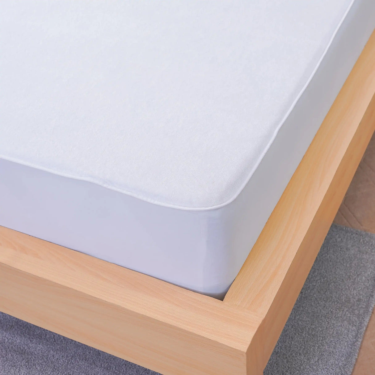 Waterproof Mattress Protector