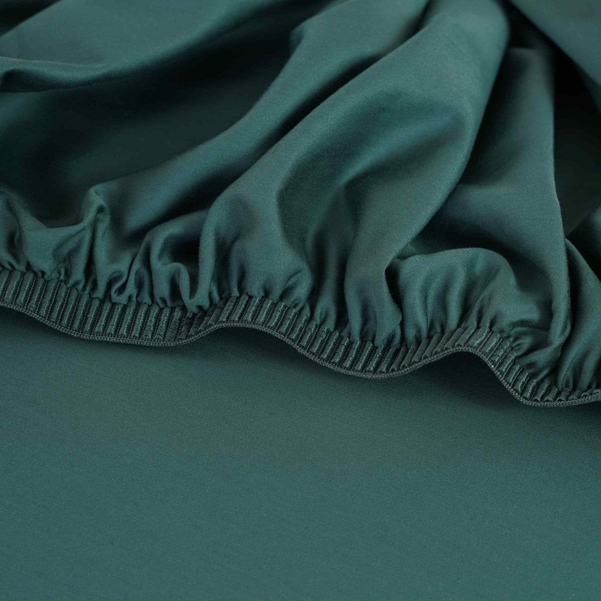 Ackly Bamboo Royal Green Full Bedding Set